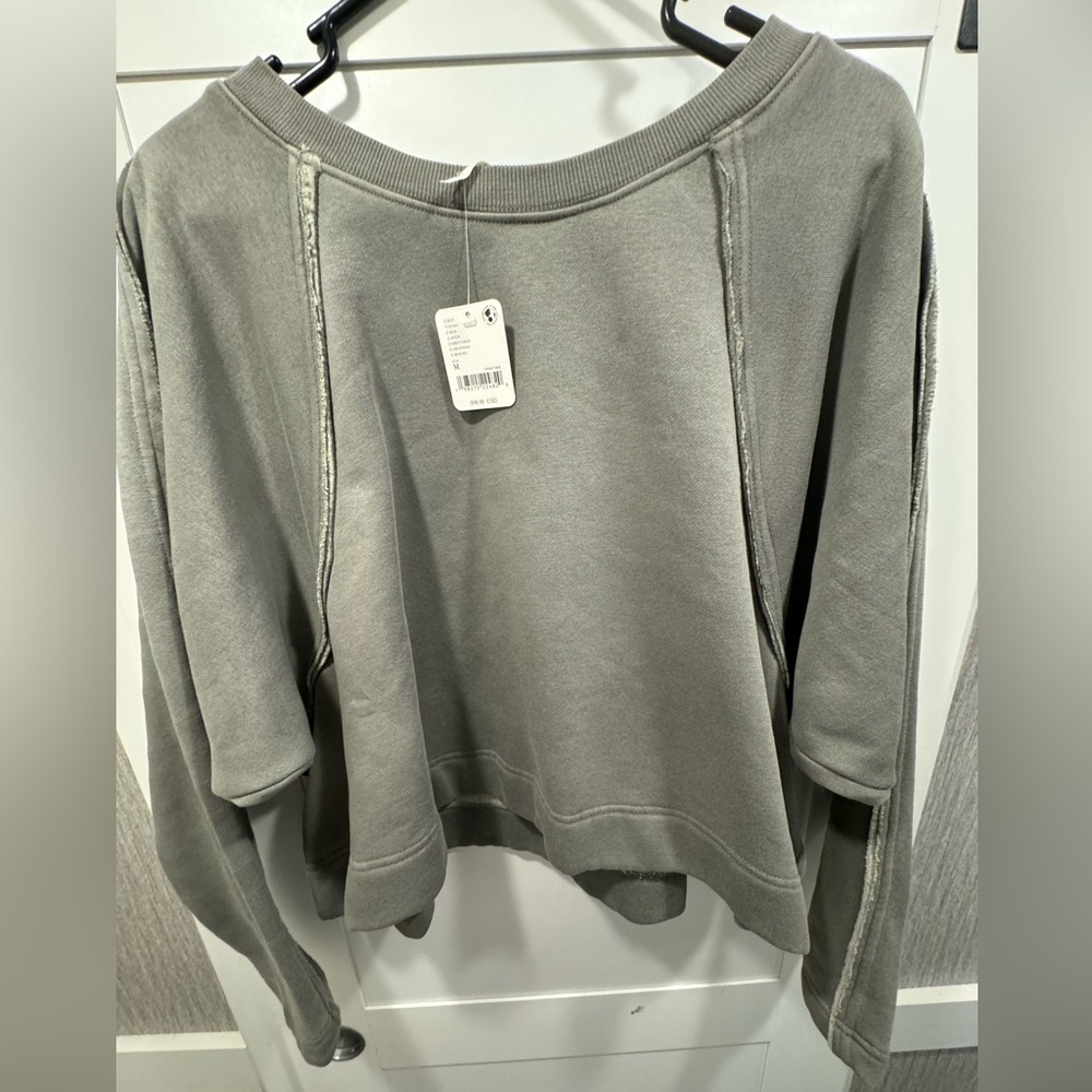 NWT Free People Francis Pullover in Aven, Size Medium - Picture 7 of 8